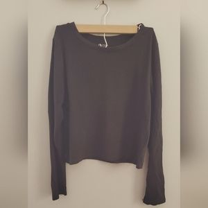 Black long sleeve. Size XXL.